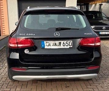 Gebraucht Mercedes GLC220 170 PS (125 kW) 2016 Schwarz SUV