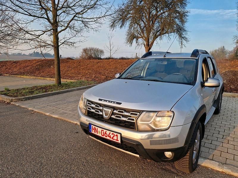Gebraucht Dacia Duster 125 PS (91 kW) 2014 Silber SUV