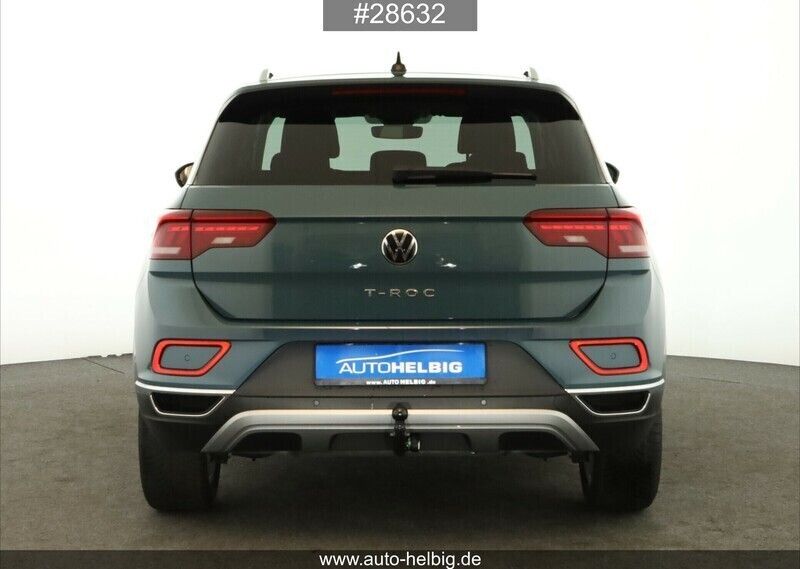 Gebraucht VW T-Roc Style 150 PS (110 kW) 2023 Petroleum blue metallic SUV