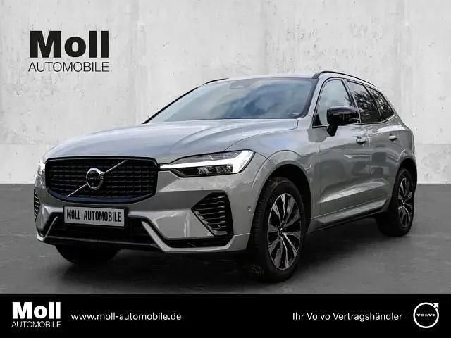 Gebraucht Volvo XC60 Plus 250 PS (183 kW) 2023 Grau SUV