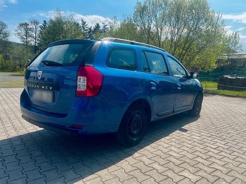 Gebraucht Dacia Logan MCV Lauréate 75 PS (55 kW) 2015 Blau Kombi