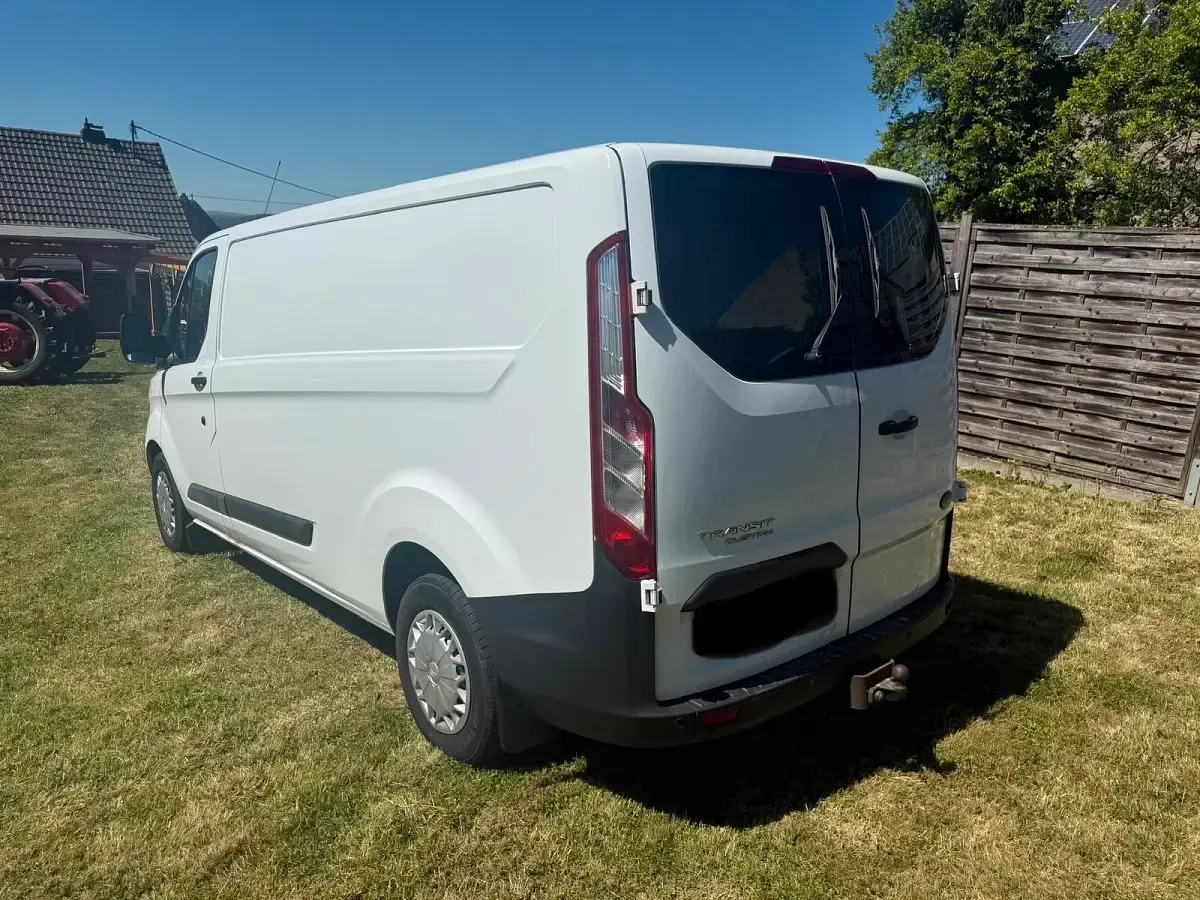 Usado Ford Transit Custom 125 HP (91 kW) 2012 Branco Monovolume