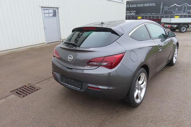 Gebraucht Opel Astra GTC Innovation 120 PS (88 kW) 2012 Grau