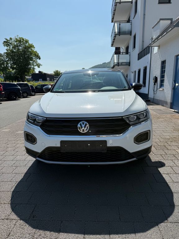 Weiß Gebraucht 2019 VW T-Roc Style SUV | 16.999 € (Superpreis) - Bild 1/4