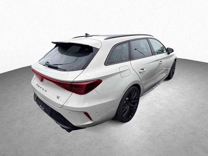 Neu Cupra Leon VZ 333 PS (244 kW) 2026 Grau Limousine