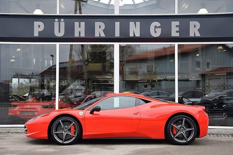 Rot Gebraucht 2011 Ferrari 458 | 184.900 € - Bild 1/4