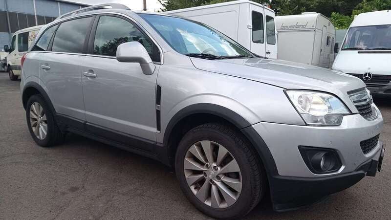 Argon silber/ice silver (m2) Gebraucht 2014 Opel Antara Design Edition SUV | 6.999 € (Guter Preis) - Bild 1/4