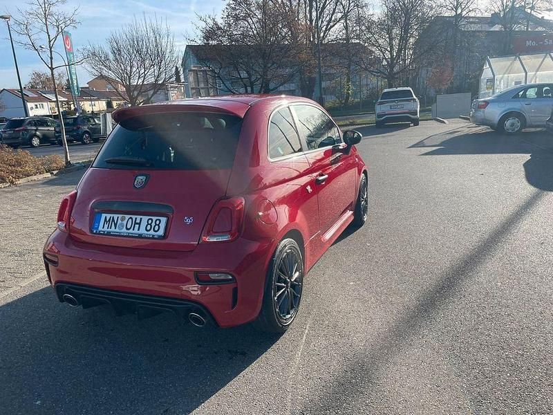 Gebraucht Abarth 595 165 PS (121 kW) 2024 Rot