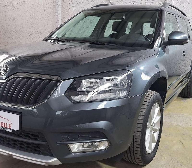 Grau Gebraucht 2015 Skoda Yeti Ambition SUV | 9.950 € (Guter Preis) - Bild 1/4