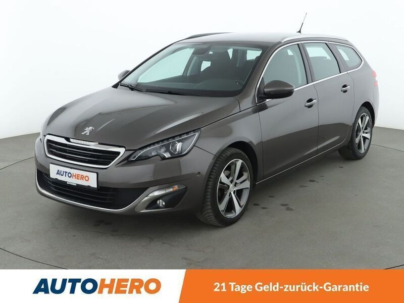 Grau Gebraucht 2016 Peugeot 308 Allure Limousine | 10.020 € (Fairer Preis) - Bild 1/3