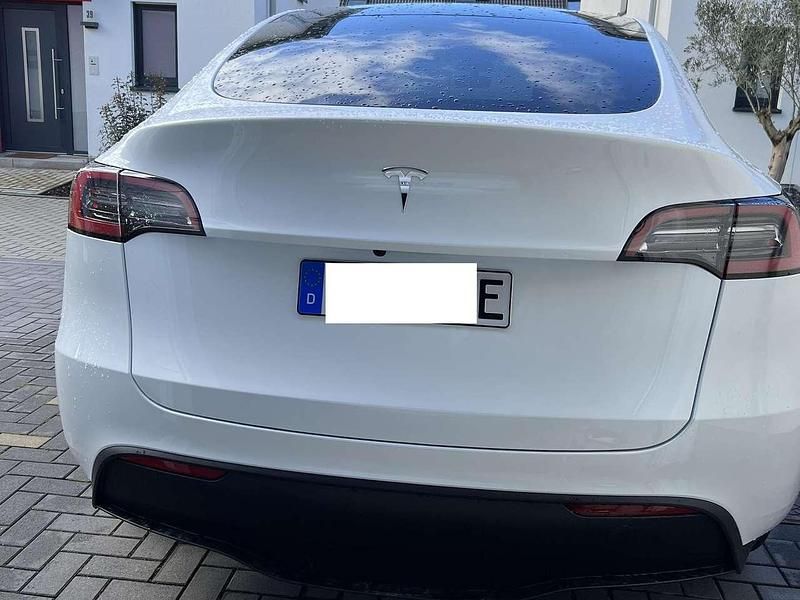 Gebraucht Tesla Model Y RWD 219 kW (299 PS) 2023 Weiß SUV