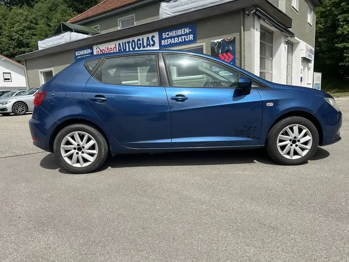 Gebraucht Seat Ibiza Stella 86 PS (63 kW) 2013 Blau Limousine
