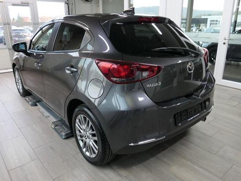 Gebraucht Mazda 2 90 PS (66 kW) 2022 Grau Kleinwagen