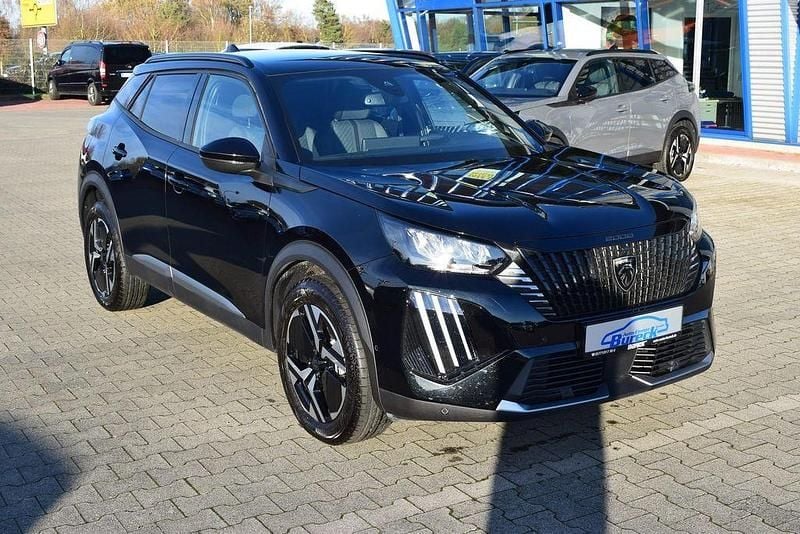 Schwarz Gebraucht 2025 Peugeot 2008 Allure SUV | 22.979 € (Fairer Preis) - Bild 1/4