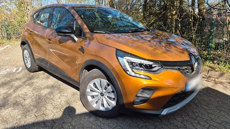 Gebraucht Renault Captur 90 PS (66 kW) 2022 Orange SUV