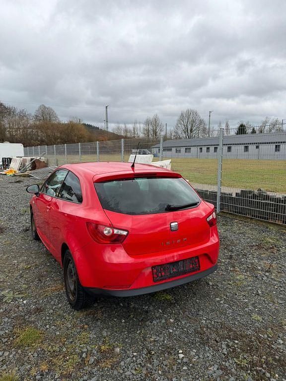 Gebraucht Seat Ibiza SC Reference 86 PS (63 kW) 2011 Rot Kleinwagen