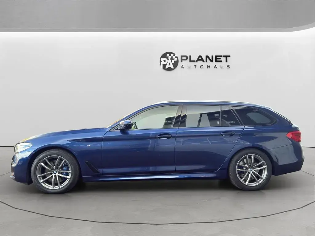 Gebraucht BMW 530 M Sport 252 PS (185 kW) 2017 Blau Limousine