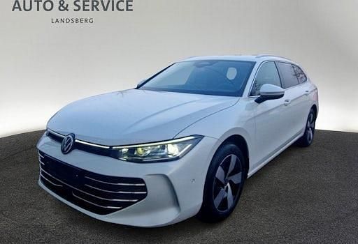 Neu VW Passat Business 150 PS (110 kW) 2025 Weiß Kombi