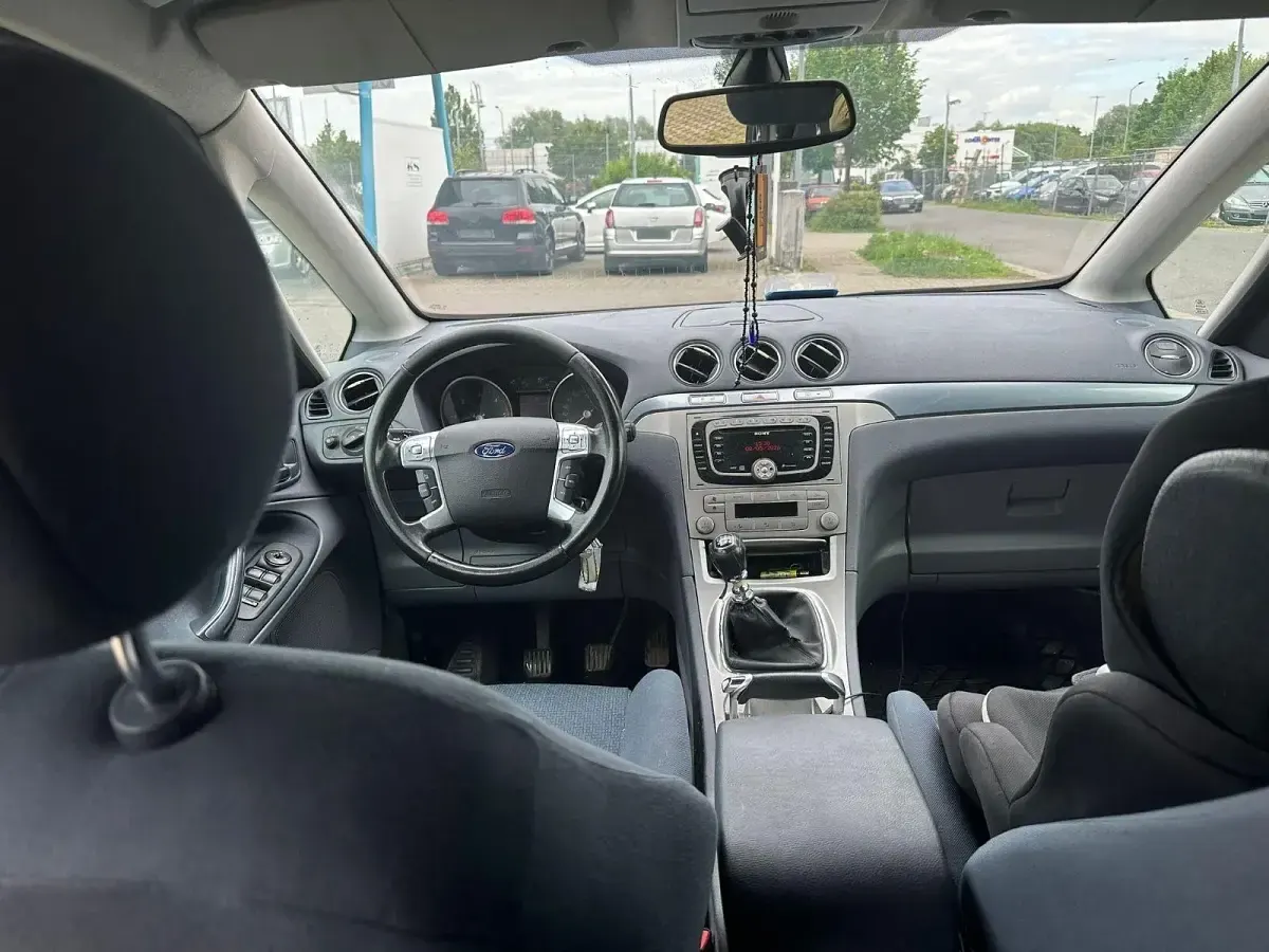 Gebraucht Ford S-MAX Trend 140 PS (102 kW) 2009 Blau Van / Kleinbus