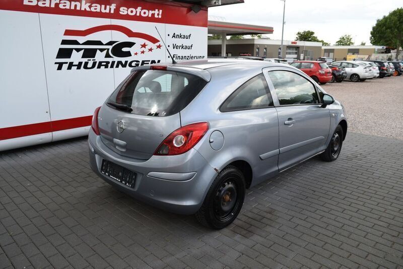 Gebraucht Opel Corsa 80 PS (58 kW) 2007 Silber Kleinwagen