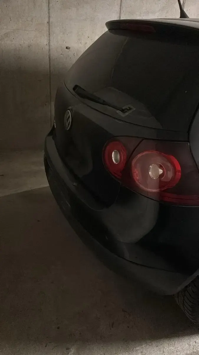 Gebraucht VW Golf V 105 PS (77 kW) 2006 Schwarz Kleinwagen