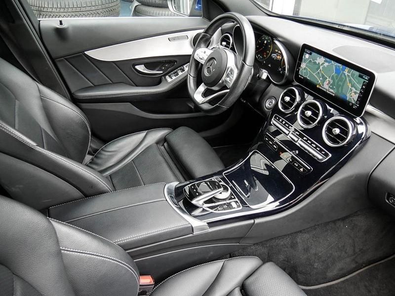 Gebraucht Mercedes C200 AMG 184 PS (135 kW) 2020 Blau Kombi