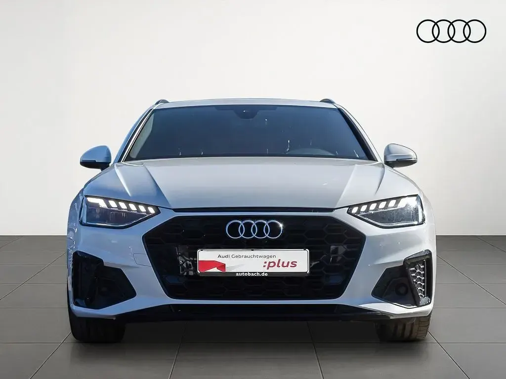 Gebraucht Audi A4 S-Line 286 PS (210 kW) 2023 Ibisweiß Kombi