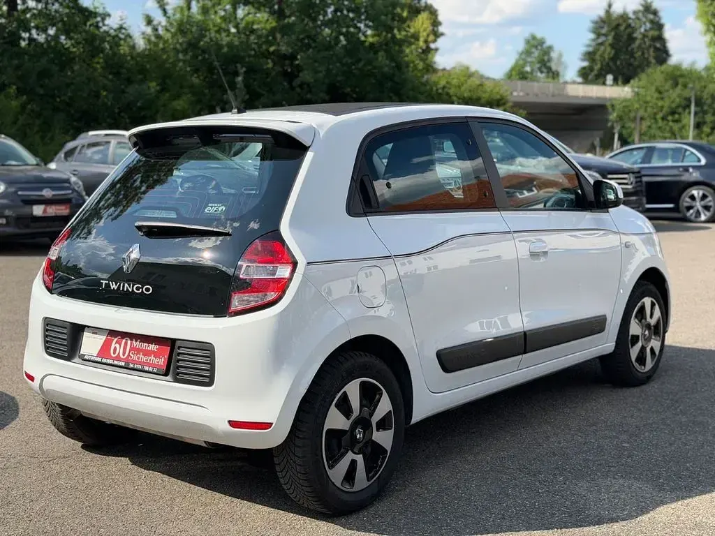 Gebraucht Renault Twingo Liberty 69 PS (50 kW) 2017 Weiß Kleinwagen