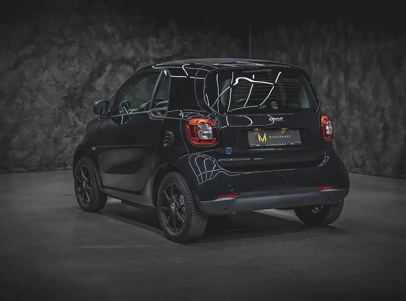 Gebraucht Smart ForTwo Coupé Pure 60 kW (82 PS) 2024 Schwarz Coupé