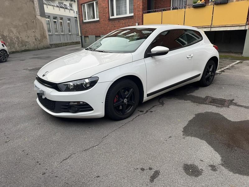 Weiß Gebraucht 2009 VW Scirocco Coupé | 5.000 € (Superpreis) - Bild 1/4