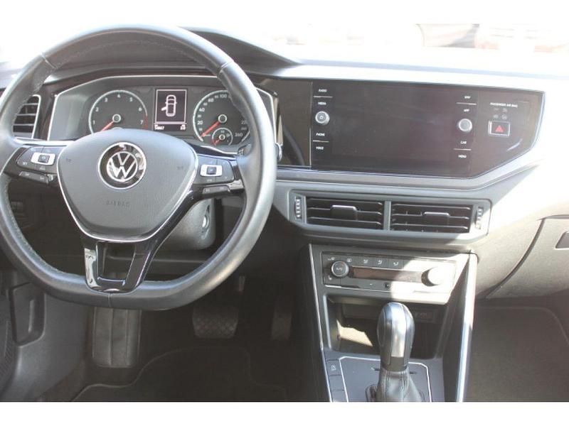 Gebraucht VW Polo Highline 95 PS (69 kW) 2021 Deep black (metallic) Limousine