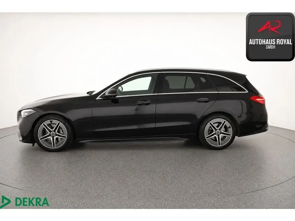 Gebraucht Mercedes 300 AMG 258 PS (189 kW) 2023 Schwarz (metallic) Kombi