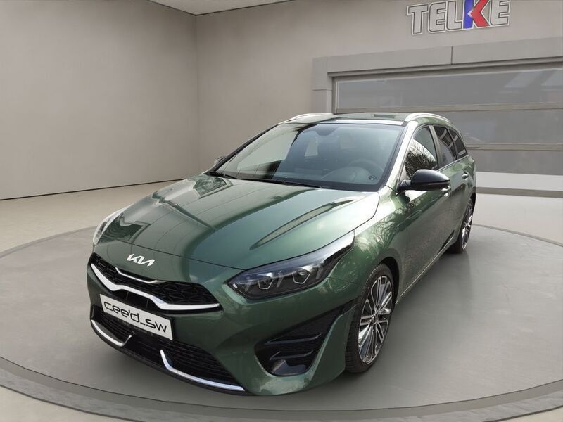 Grün Neu 2025 Kia Ceed Sportswagon Kombi | 30.990 € (Fairer Preis) - Bild 1/4