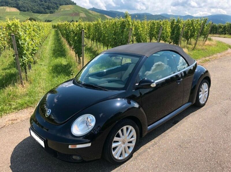 Schwarz Gebraucht 2010 VW Beetle Freestyle Cabrio | 11.100 € - Bild 1/4