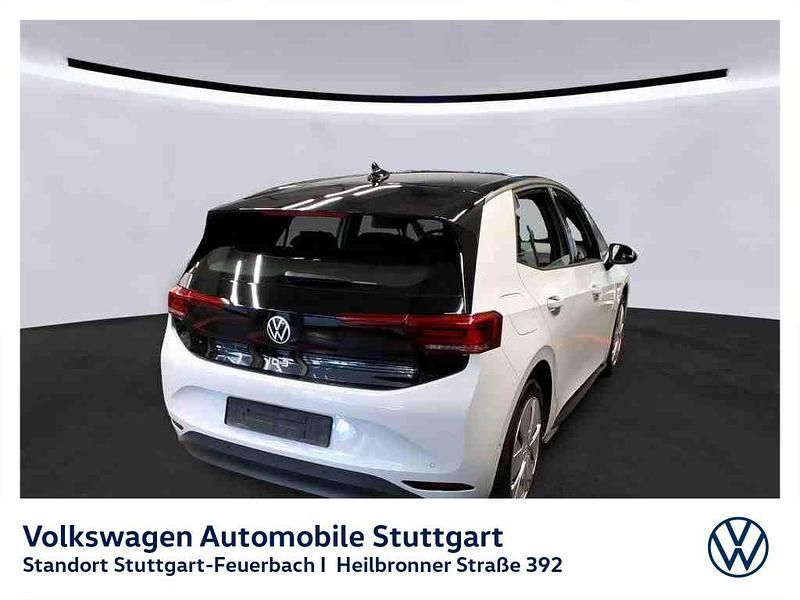 Gebraucht VW ID.3 Pro Performance 150 kW (204 PS) 2023 Gletscherweiß metallic schwarz Kleinwagen