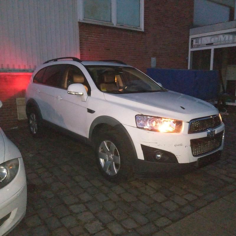 Gebraucht Chevrolet Captiva 160 PS (117 kW) 2013 Weiß SUV