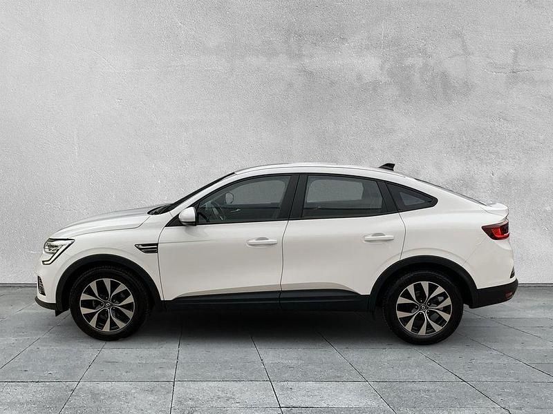 Gebraucht Renault Arkana Equilibre 140 PS (102 kW) 2023 Weiß SUV