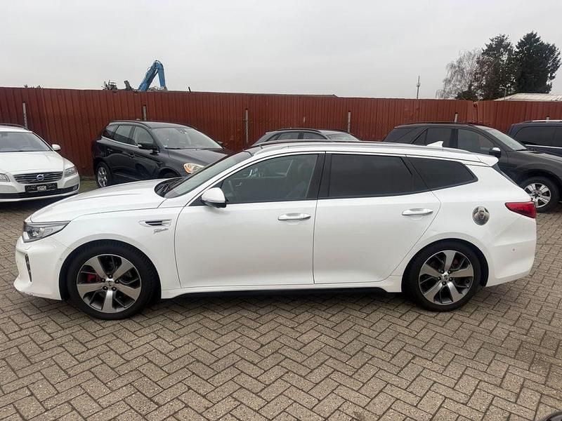 Gebraucht Kia Optima GT 245 PS (180 kW) 2018 Weiß Kombi