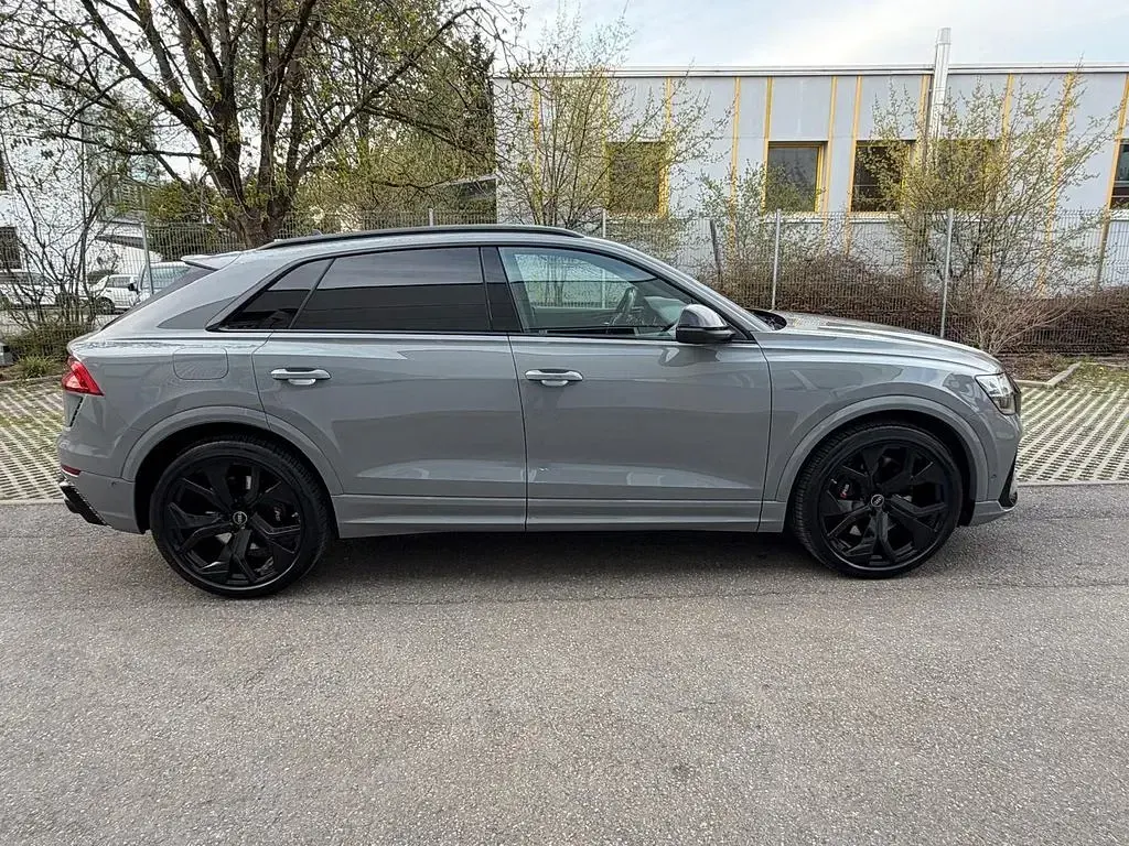 Second-hand Audi RS Q8 Sport 600 CP (441 kW) 2022 Gri SUV