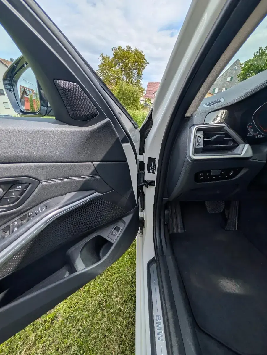 Gebraucht BMW 320 Luxury Line 190 PS (139 kW) 2019 Weiß Kombi