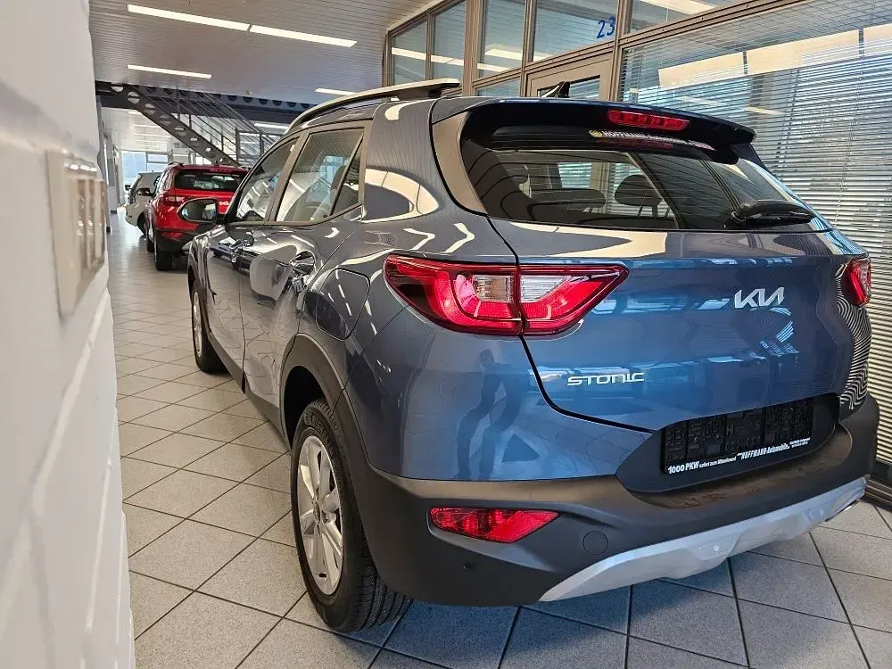 Nouă Kia Stonic Vision 101 CP (74 kW) 2026 Albastru SUV