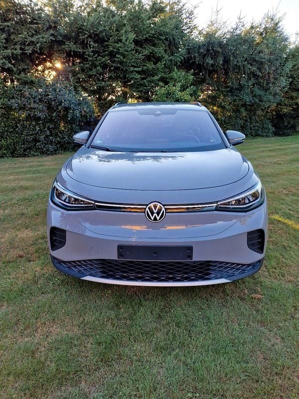 Grau Gebraucht 2023 VW ID.4 Pro SUV | 27.500 € (Superpreis) - Bild 1/4