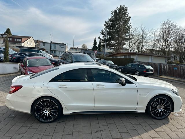 Gebraucht Mercedes CLS63 AMG AMG 557 PS (409 kW) 2015 Weiß Coupé