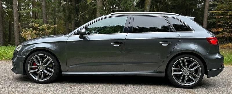 Gebraucht Audi S3 Sport 310 PS (228 kW) 2018 Daytonagrau perleffekt (metallic) Limousine
