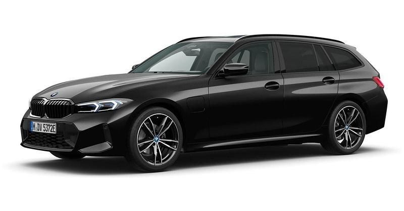 Schwarz Gebraucht 2024 BMW 320e Comfort Edition Kombi | 58.886 € - Bild 1/4