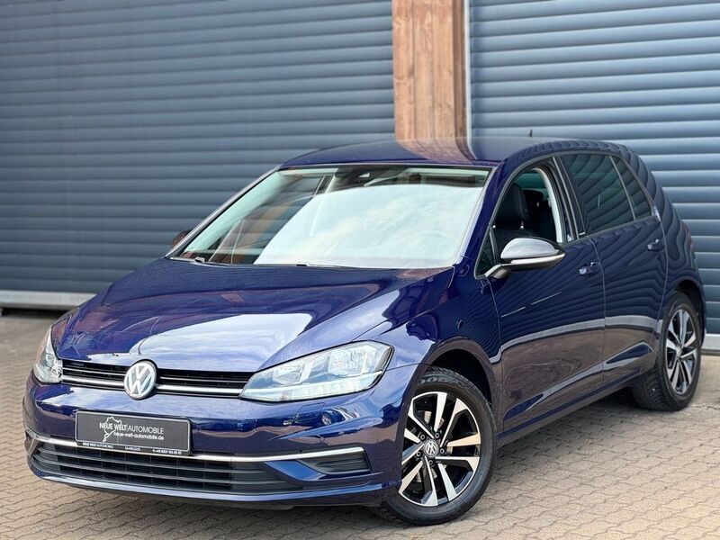 Blau Gebraucht 2019 VW Golf VII IQ Drive Limousine | 16.490 € (Fairer Preis) - Bild 1/4
