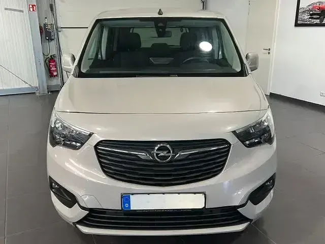Second-hand Opel Combo 110 CP (80 kW) 2020 Gri Monovolum