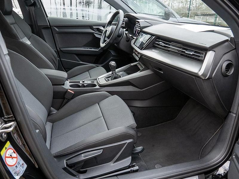 Gebraucht Audi A3 Advanced 150 PS (110 kW) 2020 Brillantschwarz Limousine