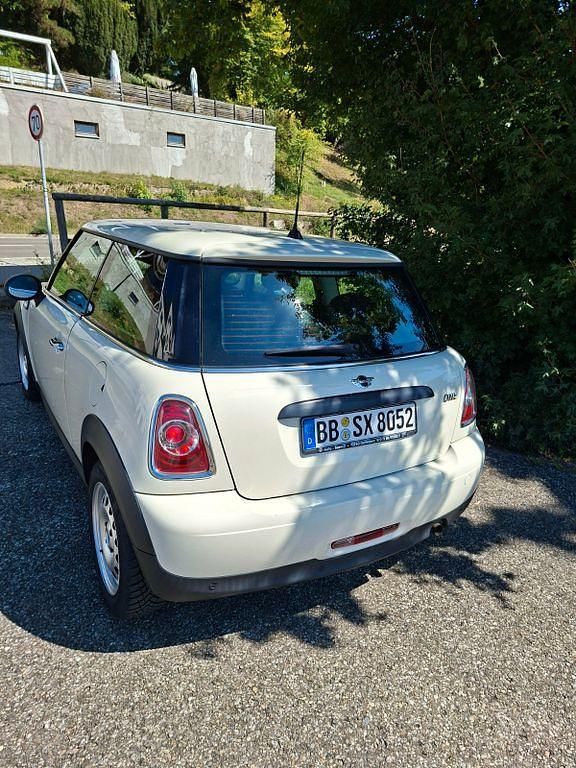 Gebraucht Mini ONE 98 PS (72 kW) 2013 Weiß Kleinwagen
