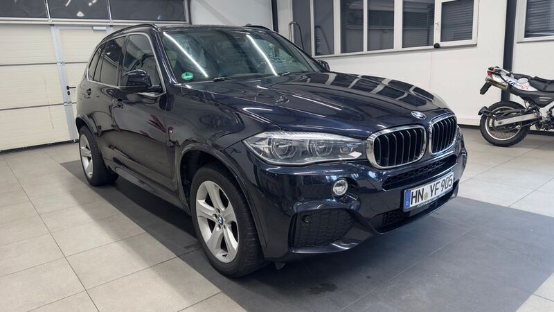 Schwarz Gebraucht 2016 BMW X5 M Sport SUV | 22.990 € (Fairer Preis) - Bild 1/4